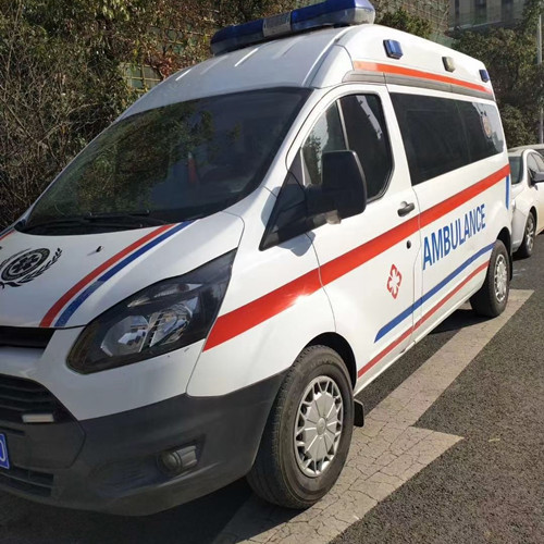 纳溪品质救护车出租，为您的健康出行负责